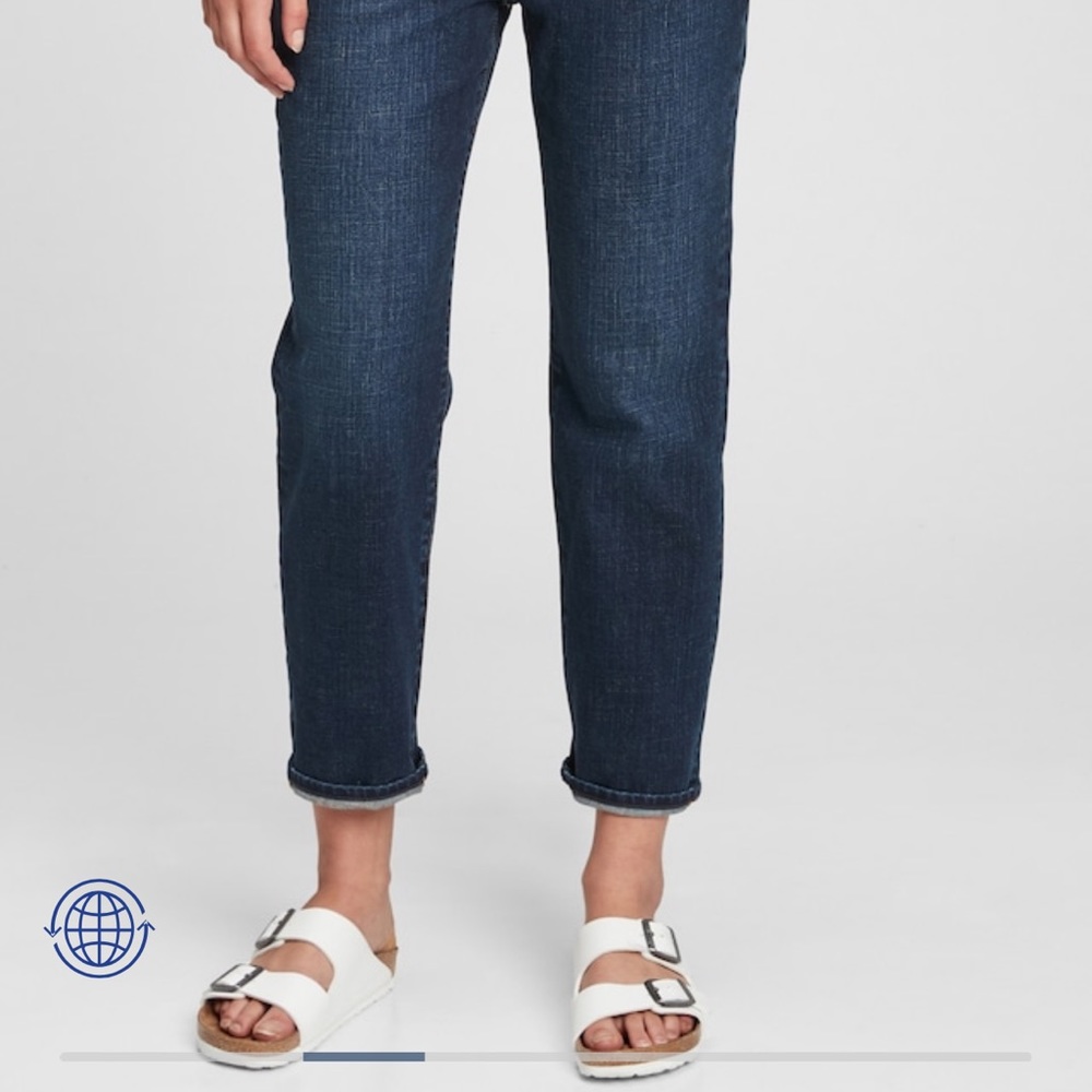 NWT Gap girlfriend jeans 4/27 indigo wash - Picture 2 of 7